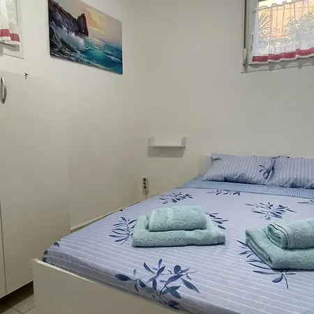 Sunny Sea View Apartment- Geoponika - Free Parking Apartment