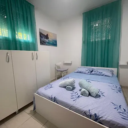 Sunny Sea View Apartment- Geoponika - Free Parking Apartment