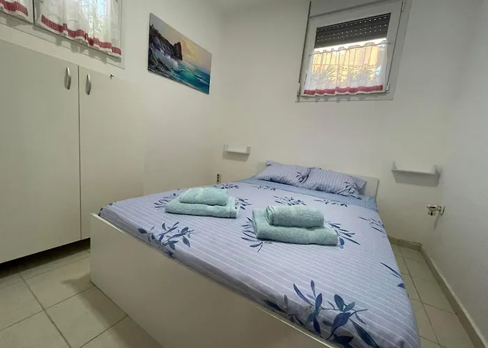 Sunny Sea View Apartment- Geoponika - Free Parking *